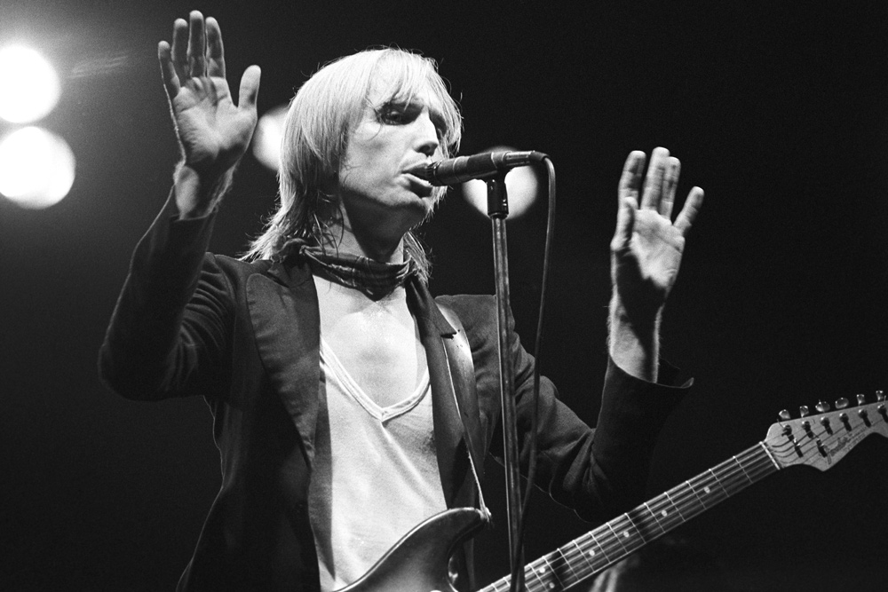 Tom Petty and the Heartbreakers perform at the Aragon Ballroom, Chicago, Illinois, November 23, 1979. (Photo by Kirk West/Getty Images)