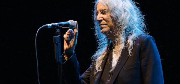  Patti Smith Is Hosting A Virtual Book Reading & Music Performance