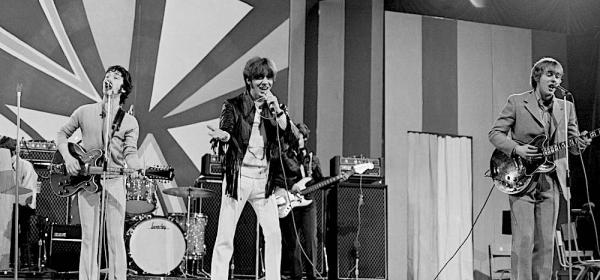 Remembering The Easybeats’ Frenzy-Inciting “Friday On My Mind” Live in 1967